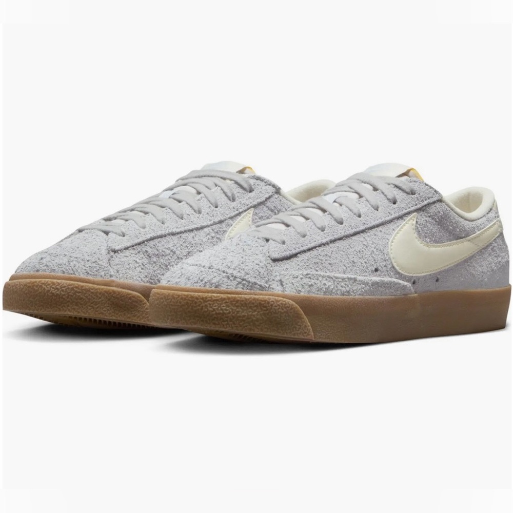 New Nike Blazer Low ’77 Vintage Football Grey Gum Suede Sneakers Women's Sz 11